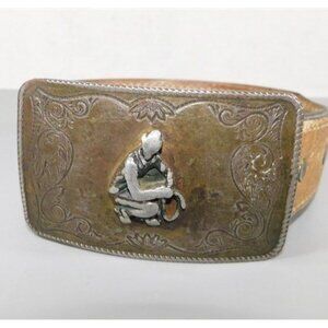 407/967 Vintage Leather belt with Metal Belt Buckle with Man